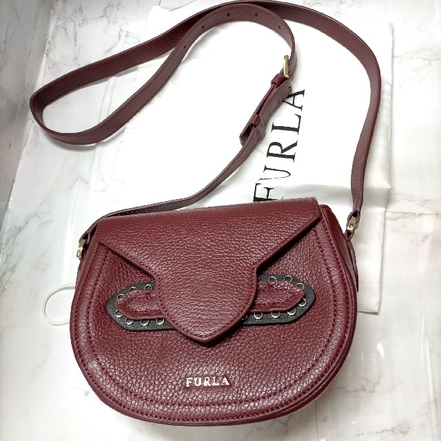 Furla(フルラ)のFURLA   フルラ　ショルダーバッグ　バッグ　ポシェット　ワンショルダー レディースのバッグ(ショルダーバッグ)の商品写真