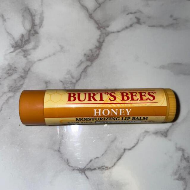 BURT'S BEES(バーツビーズ)のBURT'S BEES モイスチャーライジング リップバーム ハニー コスメ/美容のスキンケア/基礎化粧品(リップケア/リップクリーム)の商品写真