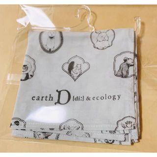 アースミュージックアンドエコロジー(earth music & ecology)のアースミュージック＆エコロジー　D[di:]総柄ハンカチ(ハンカチ)