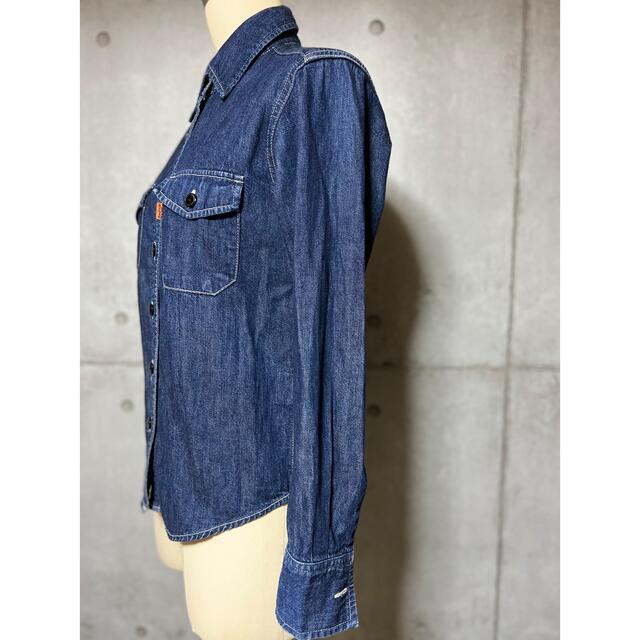 Levi's(リーバイス)のLevi's オレンジタブ　デニムシャツ　S リーバイス　レディースシャツ レディースのトップス(シャツ/ブラウス(長袖/七分))の商品写真