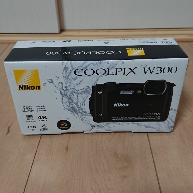 【新品未使用】Nikon デジタルカメラ COOLPIX W300 BLACK