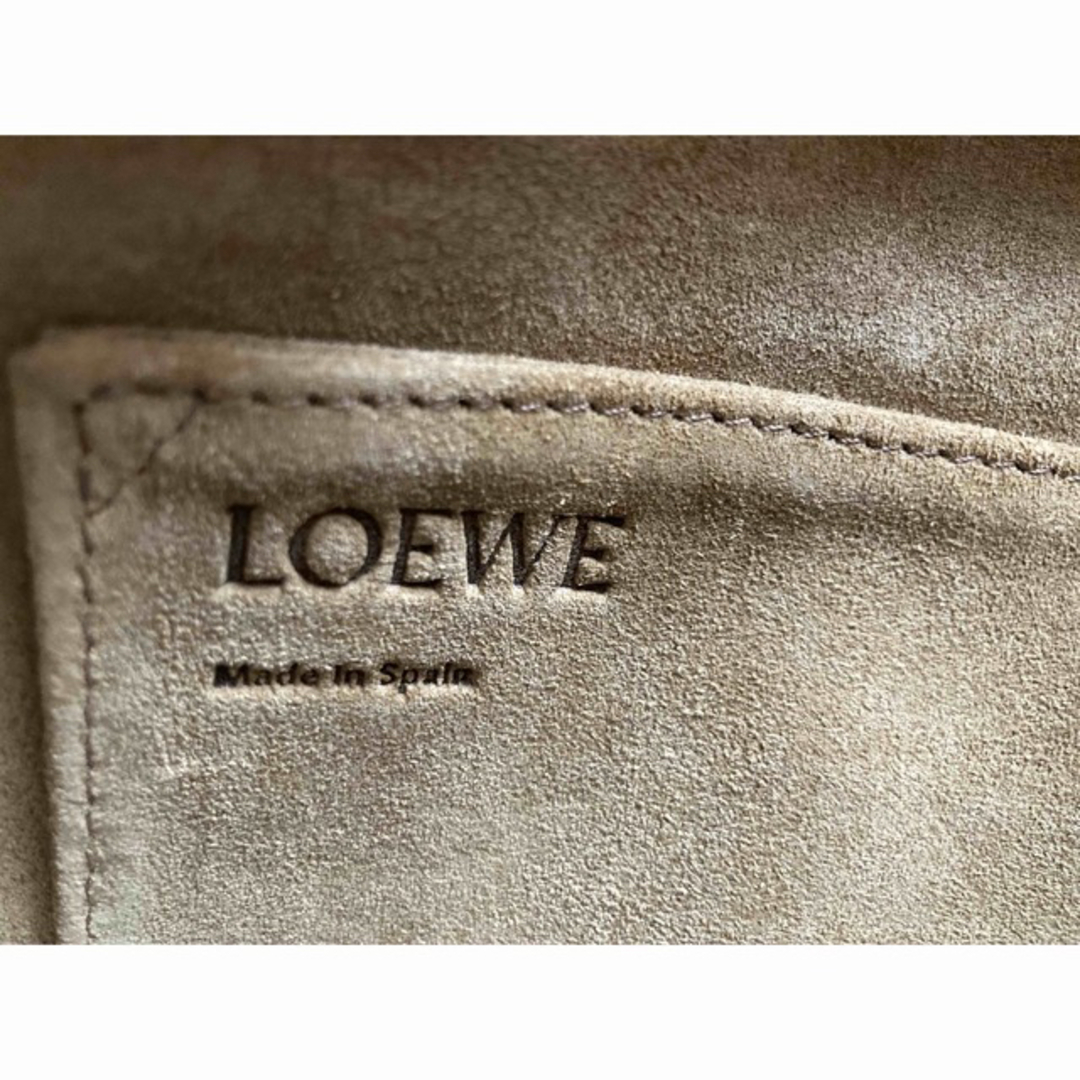 LOEWE(ロエベ)のロエベ　ショルダー　クラッチ　ハンドバッグ　ミッシー レディースのバッグ(ショルダーバッグ)の商品写真