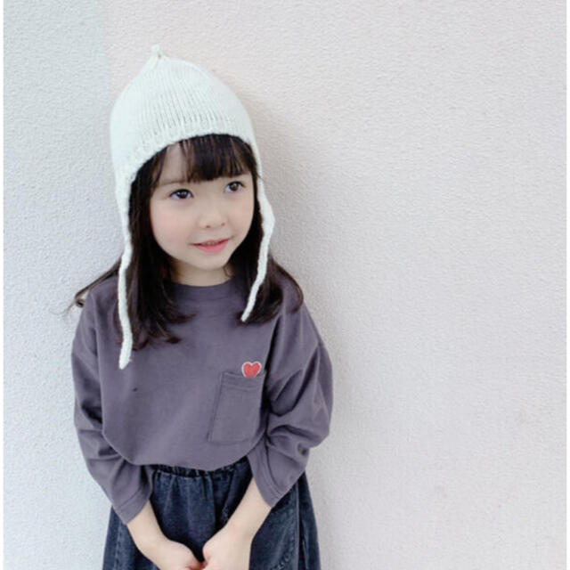 petit main(プティマイン)のハート刺繍ポケットロンT キッズ/ベビー/マタニティのキッズ服女の子用(90cm~)(Tシャツ/カットソー)の商品写真