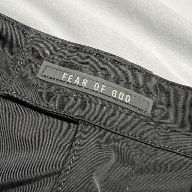 FEAR OF GOD(フィアオブゴッド)のFEAR OF GOD SIXTH COLLECTION ナイロンカーゴパンツ メンズのパンツ(ワークパンツ/カーゴパンツ)の商品写真