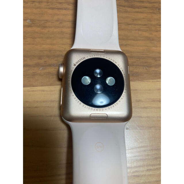 Apple Watch(アップルウォッチ)のアップルウォッチ3   スマホ/家電/カメラのスマートフォン/携帯電話(その他)の商品写真