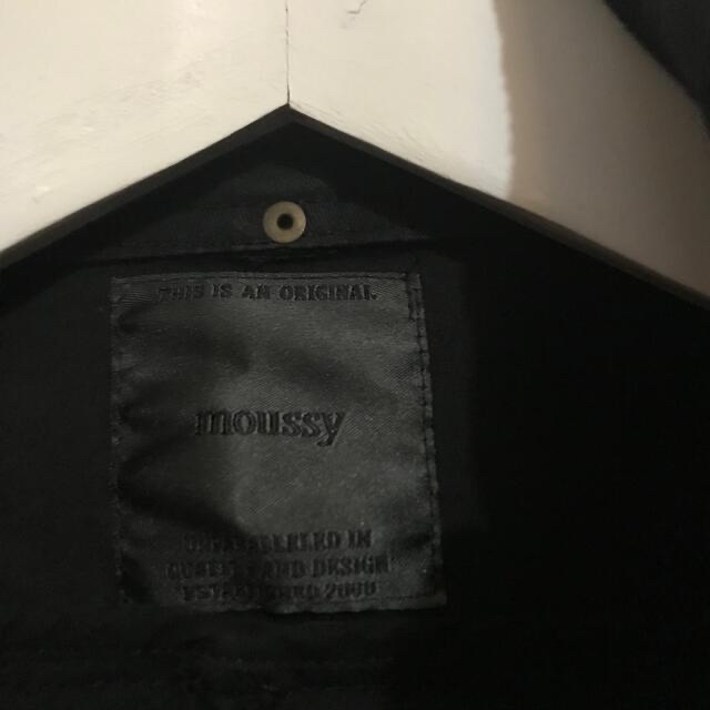 moussy(マウジー)のジャケット・ジャンパー・デニムジャケット・黒・マウジー・新品・XS-S レディースのジャケット/アウター(Gジャン/デニムジャケット)の商品写真