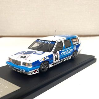 ボルボ  VOLVO hpi racing 850 黒　ミニカー