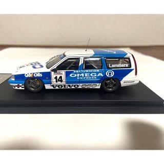 1/43 ミニカー ボルボ  VOLVO hpi racing