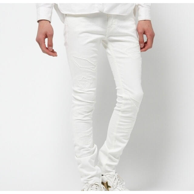 A BATHING APE(アベイシングエイプ)のA BATHING APE Stretch Taper Jeans White メンズのパンツ(デニム/ジーンズ)の商品写真