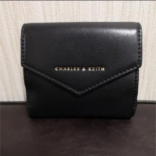 チャールズアンドキース(Charles and Keith)の美品 チャールズ＆キース コンパクト 折り財布(財布)