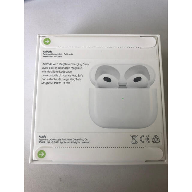 新品未開封　AirPods