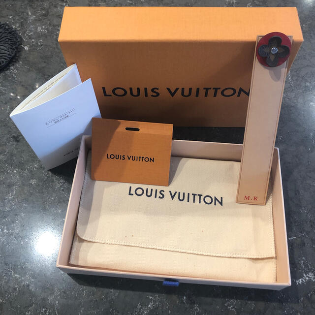 割り引くLOUIS VUITTON - ルイヴィトンのしおりの通販 by k｜ルイ