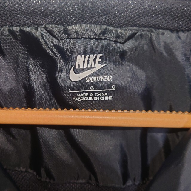 NIKE(ナイキ)のNIKE　ナイキ　ナイロンパーカー　ウィンドブレーカー メンズのジャケット/アウター(ナイロンジャケット)の商品写真