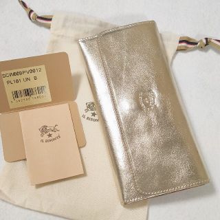 イルビゾンテ(IL BISONTE)のmayuさま専用【新品】イルビゾンテ 三つ折り スリム 長財布 プラチナ(財布)