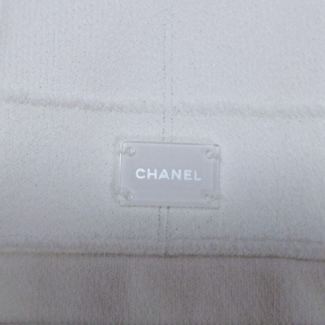 CHANEL(シャネル)のご専用シャネルカメリアトップスホワイト レディースのトップス(カットソー(半袖/袖なし))の商品写真