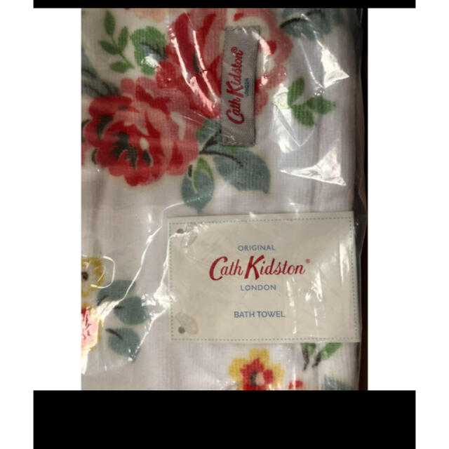 Cath Kidston(キャスキッドソン)のキャスキッドソン  バスタオル　花柄　レア　新品　Cath kidston インテリア/住まい/日用品の日用品/生活雑貨/旅行(タオル/バス用品)の商品写真