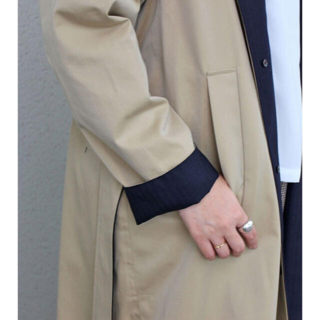 L'Appartement DEUXIEME CLASSE(アパルトモンドゥーズィエムクラス)のTicca  コットンウールリバーシブルステンカラーコート レディースのジャケット/アウター(トレンチコート)の商品写真