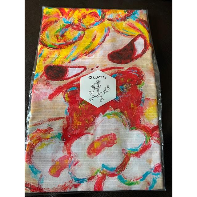 ロッカクアヤコ 個展「魔法の手」バンダナ 千葉県立美術館 - 美術品 ロッカクアヤコ 個展「魔法の手」バンダナ 千葉県立美術館 - 美術品
