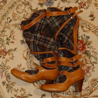 ヴィヴィアンウエストウッド(Vivienne Westwood)のナインウエストコラボブーツ(ブーツ)