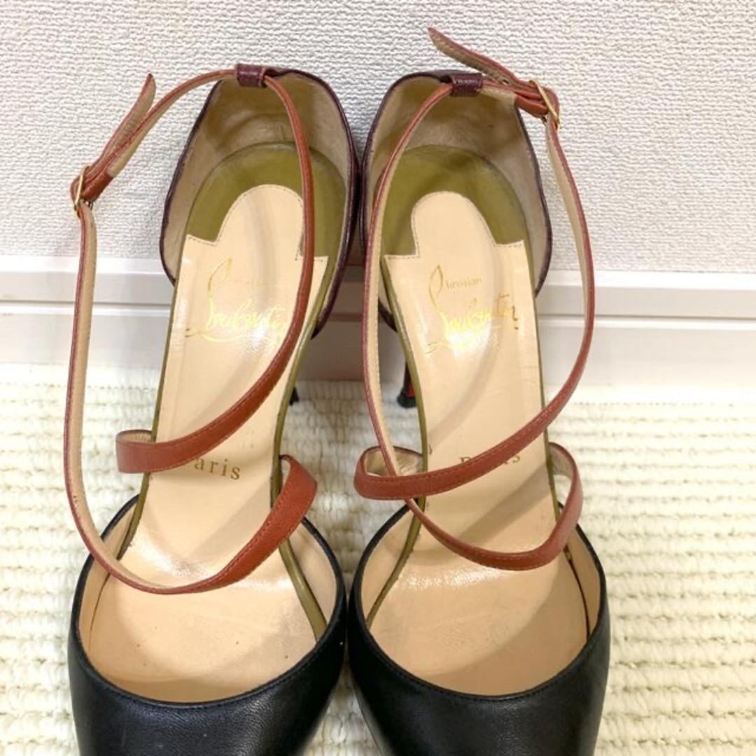 Christian Louboutin(クリスチャンルブタン)のクリスチャンルブタン　パンプス　35.５㎝ レディースの靴/シューズ(ハイヒール/パンプス)の商品写真