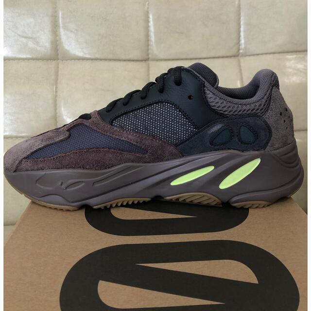 adidas(アディダス)のADIDAS ORIGINALS YEEZY BOOST 700 MAUVE メンズの靴/シューズ(スニーカー)の商品写真