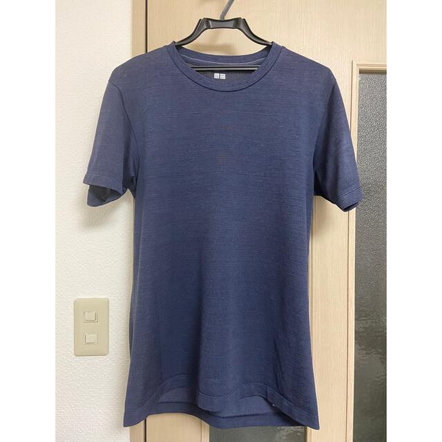UNIQLO(ユニクロ)のUNIQLO Tシャツ ネイビー メンズのトップス(Tシャツ/カットソー(半袖/袖なし))の商品写真