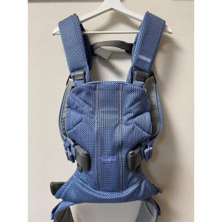 ベビービョルン(BABYBJORN)の【値下げ】ベビービョルン ONE KAI Air ネイビーブルー(抱っこひも/おんぶひも)