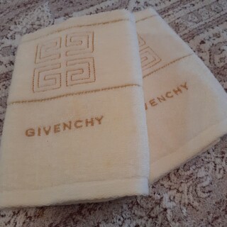 ジバンシィ(GIVENCHY)のGIVENCHY♥ハンドタオル2枚♥(タオル/バス用品)