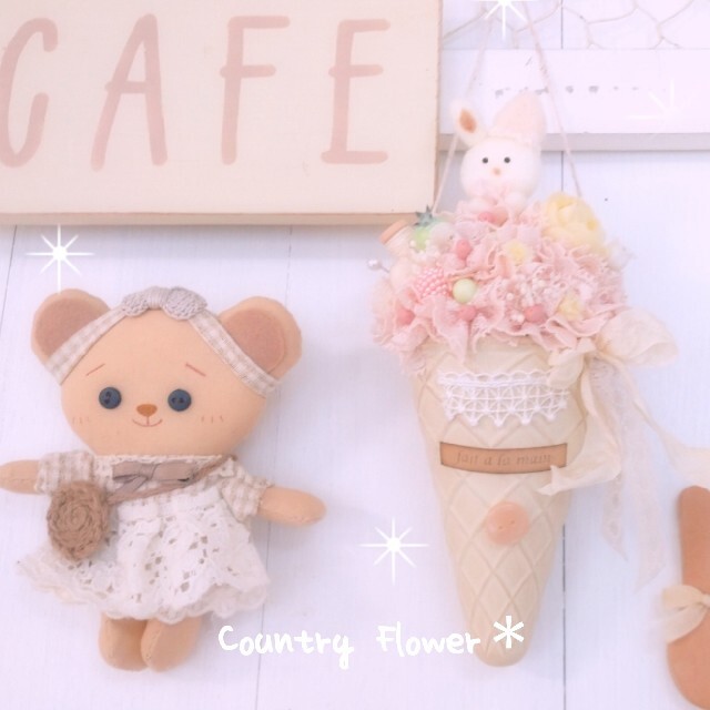 Canonさま専用です。壁掛けブリキ缶春色アレンジ🎶 ハンドメイドのフラワー/ガーデン(プリザーブドフラワー)の商品写真