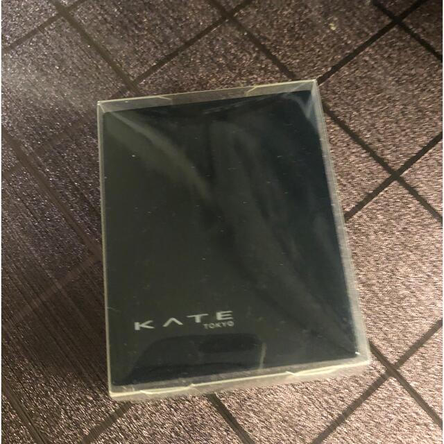 KATE(ケイト)の新品未使用✨KATE✨ファンデーションケース コスメ/美容のメイク道具/ケアグッズ(ボトル・ケース・携帯小物)の商品写真