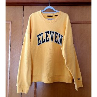 リーバイス(Levi's)のLevi’s x Stranger Things  ELEVEN スウェット(スウェット)