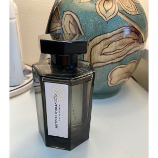 ラルチザンパフューム(L'Artisan Parfumeur)のラルチザンパフューム　イストワールドオランジェ(ユニセックス)