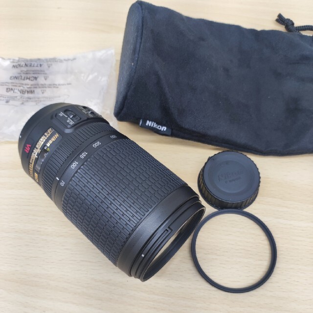 レンズ(ズーム)超美品　ニコン 望遠レンズ 70-300mm 手ぶれ補正