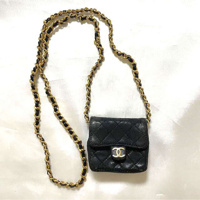 guessレア　CHANEL マトラッセ　ネックレス　ココシャネル　バッグ