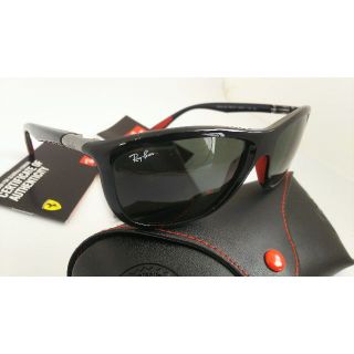 レイバン(Ray-Ban)のレイバン フェラーリサングラス 送料無料 新品 RB8351-M F601/71(サングラス/メガネ)