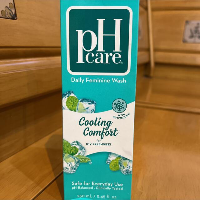 PH CARE COOLING COMFORT FEMININE WASH コスメ/美容のボディケア(その他)の商品写真