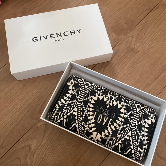 GIVENCHY(ジバンシィ)のジバンシィ  長財布 レディースのファッション小物(財布)の商品写真