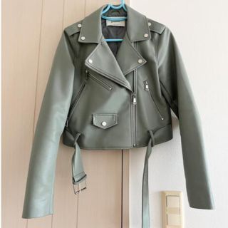 ベルシュカ(Bershka)のBershkaライダース(ライダースジャケット)