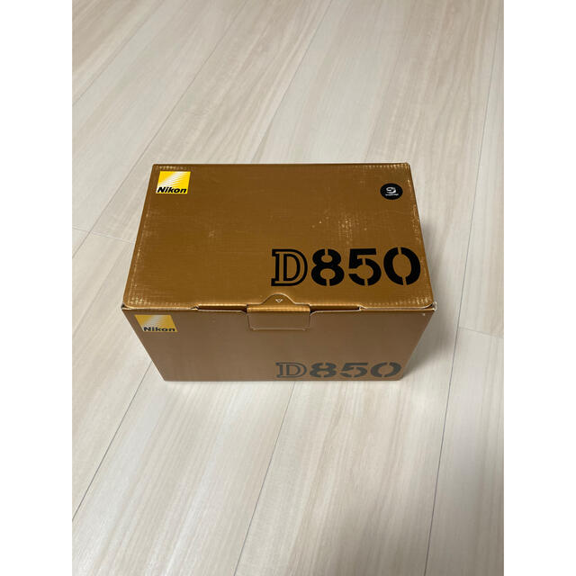 スマホ/家電/カメラニコン　D850 新品未使用