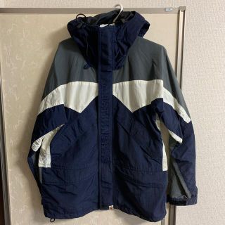 アベイシングエイプ(A BATHING APE)の古着 A BATHING APE エイプ アウター Sサイズ (ナイロンジャケット)