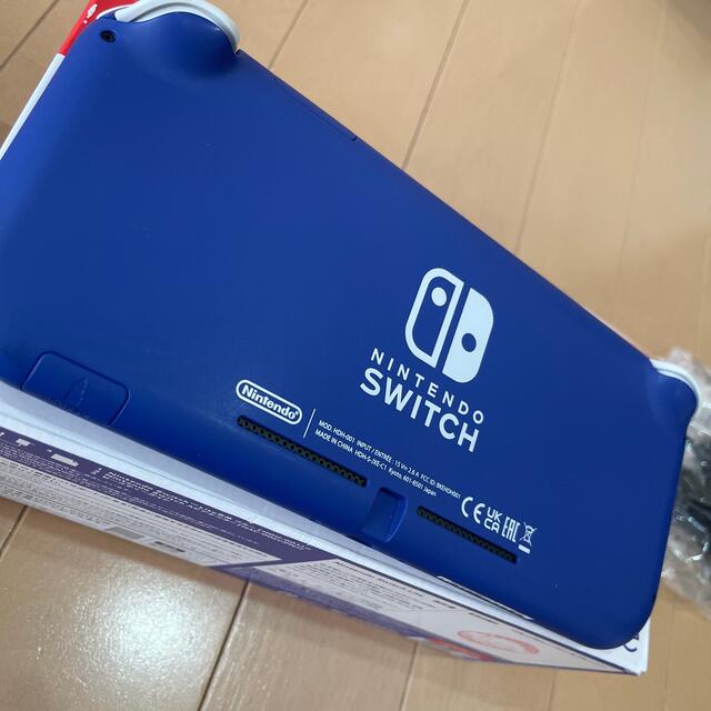 美品　Nintendo Switch LITE ブルー