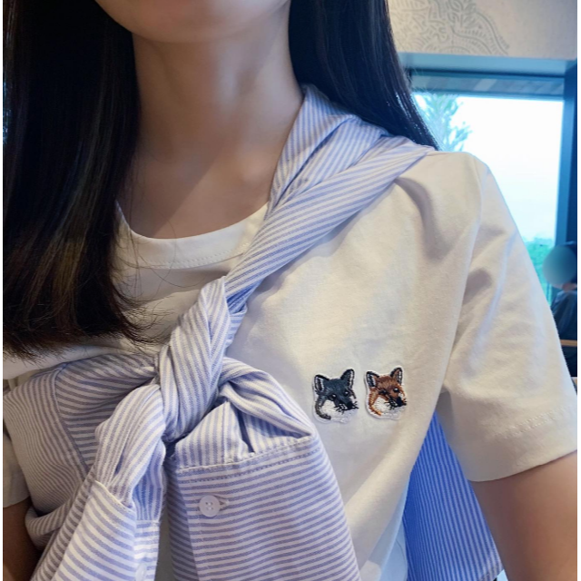 MAISON KITSUNE'(メゾンキツネ)の＊新品＊ MAISON KITSUNE DOUBLE FOX HEAD Tシャツ レディースのトップス(Tシャツ(半袖/袖なし))の商品写真