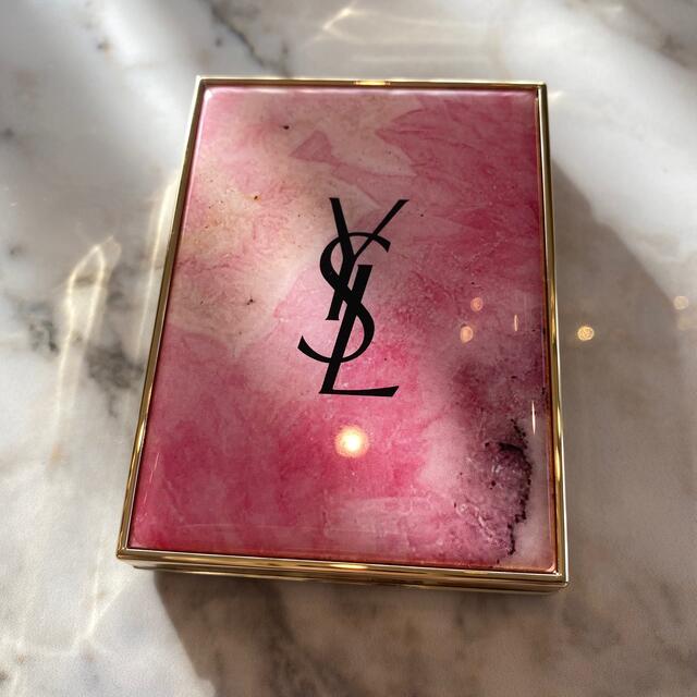 【即完売！限定商品】YSL フェイスパウダー ボーホーストーン