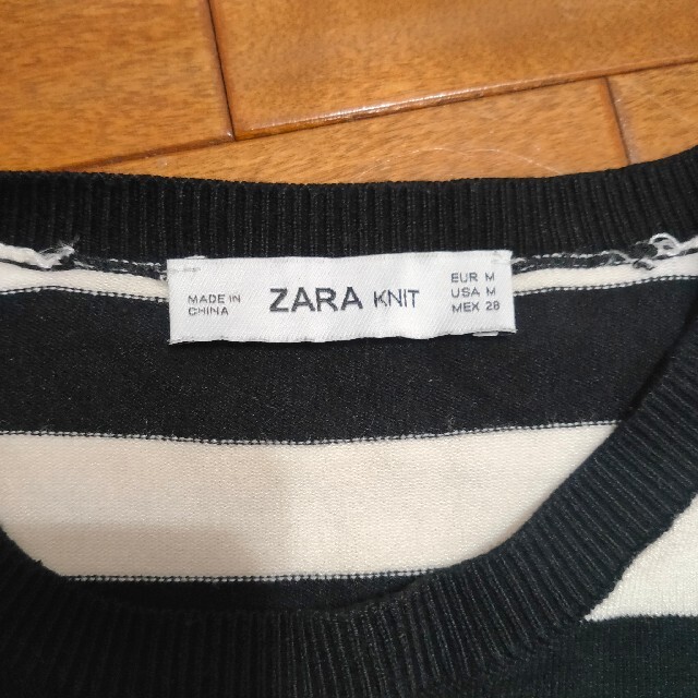 ZARA(ザラ)のZARA パール付きボーダークルーネックニット レディースのトップス(ニット/セーター)の商品写真