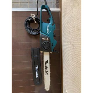 マキタ(Makita)のMAKITA 電動チェーンソー  (工具/メンテナンス)