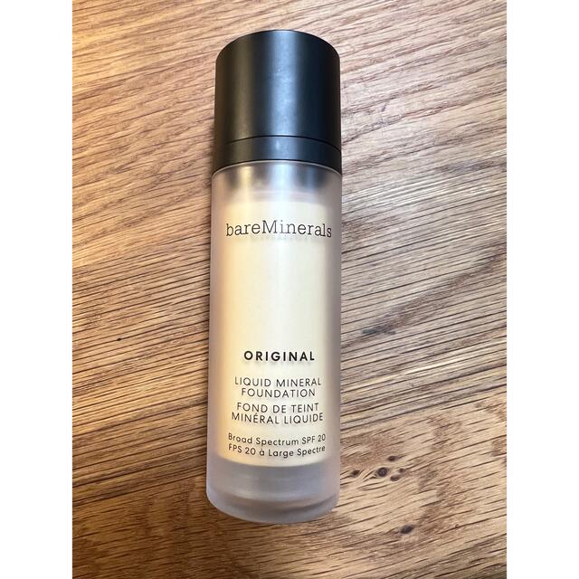 bareMinerals(ベアミネラル)のベアミネラル ベア ファンデーション 03番　30ml コスメ/美容のベースメイク/化粧品(ファンデーション)の商品写真