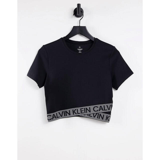 新品未使用　Calvin Klein　ショートトップス　送料込