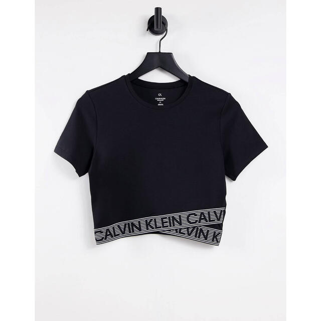 Calvin Klein 新品未使用 Calvin Klein ショートトップス 送料込の通販 by P's shop｜カルバンクラインならラクマ