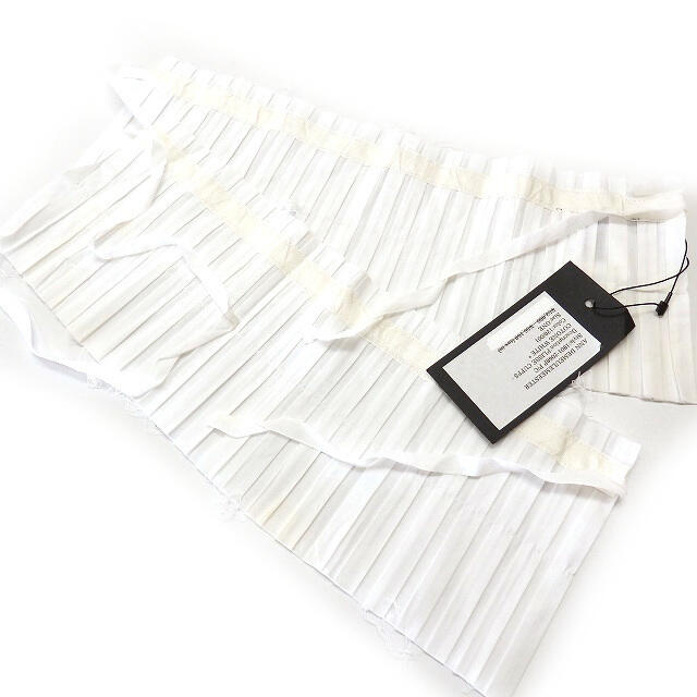 Ann Demeulemeester(アンドゥムルメステール)のアンドゥムルメステール 19SS プリーツカフス セット ホワイト 白 メンズのファッション小物(その他)の商品写真