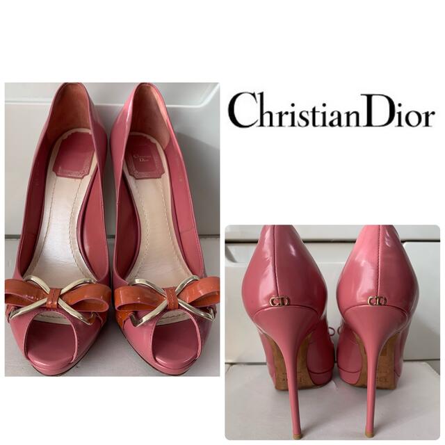 Christian Dior(クリスチャンディオール)のクリスチャンディオール　ピンクレザー　リボン　パンプス レディースの靴/シューズ(ハイヒール/パンプス)の商品写真